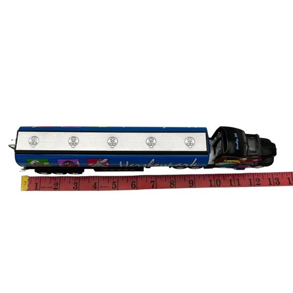 Hershey Park PA Toy Big Rig Truck Cab Separates from Trailer Realtoy Brand - Picture 12 of 15